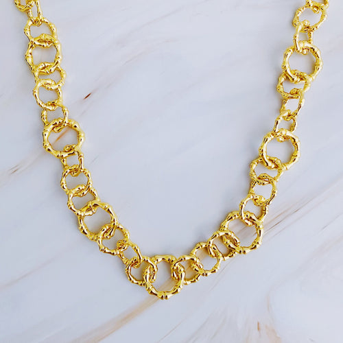 Linked Chain Necklace with Artistic Design