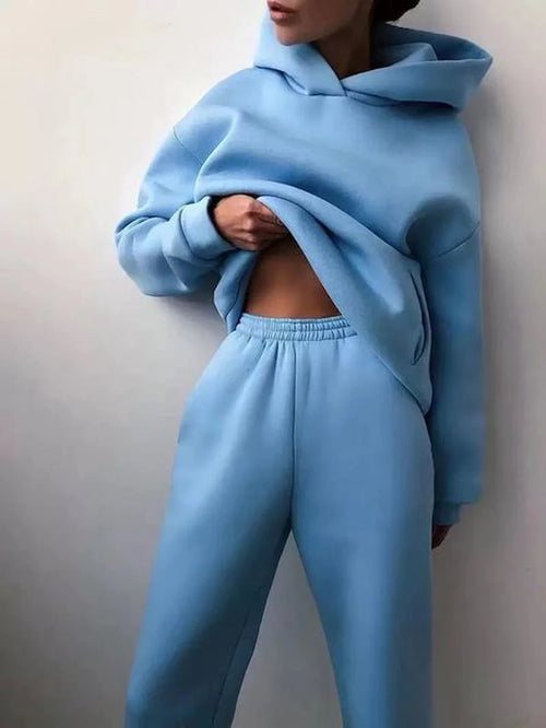 Stay Cozy and Chic This Winter with Our Oversized Two-Piece Tracksuit for Women - Sweatshirt & Trouser Set