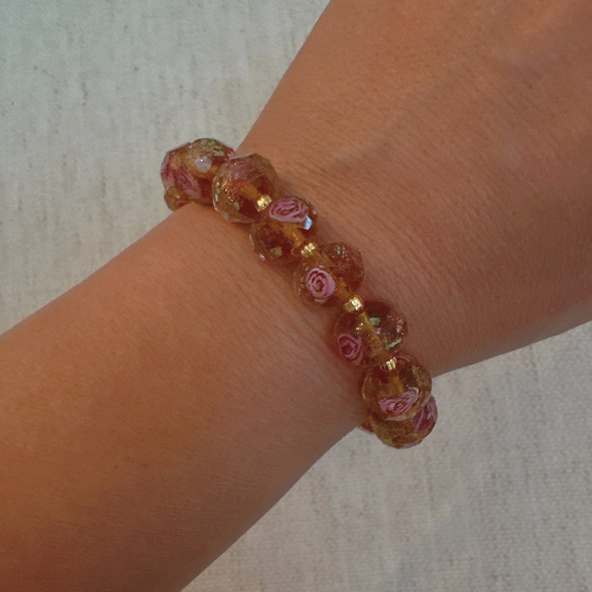 Vintage Rose Glass Bead Stretch Bracelet – Elegant, Stackable & Versatile