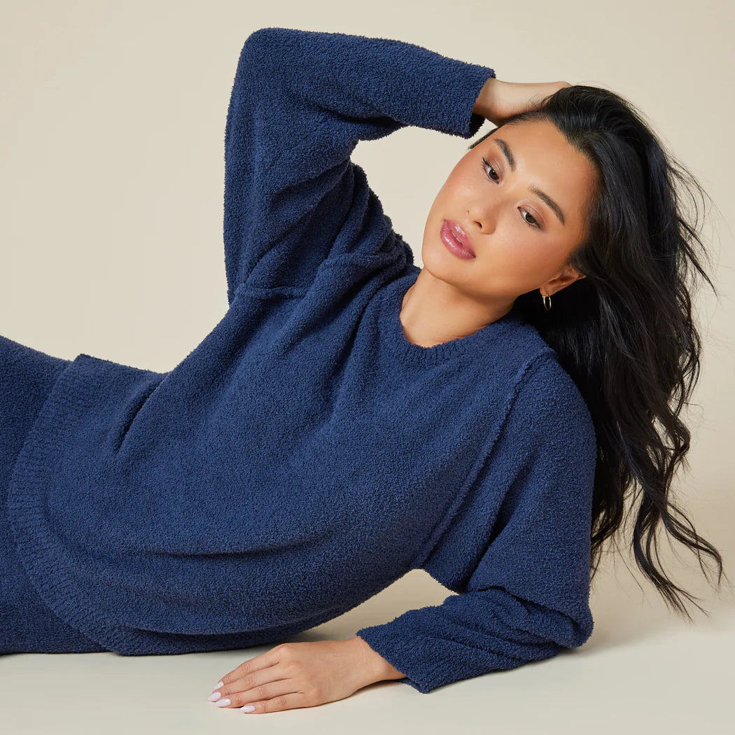 Solid Marshmallow Reverse Seam Crew Neck Lounge Set with Bracelet Sleeve