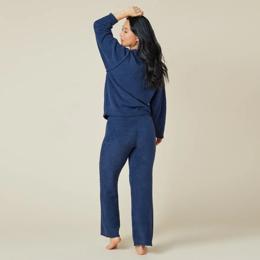 Solid Marshmallow Reverse Seam Crew Neck Lounge Set with Bracelet Sleeve