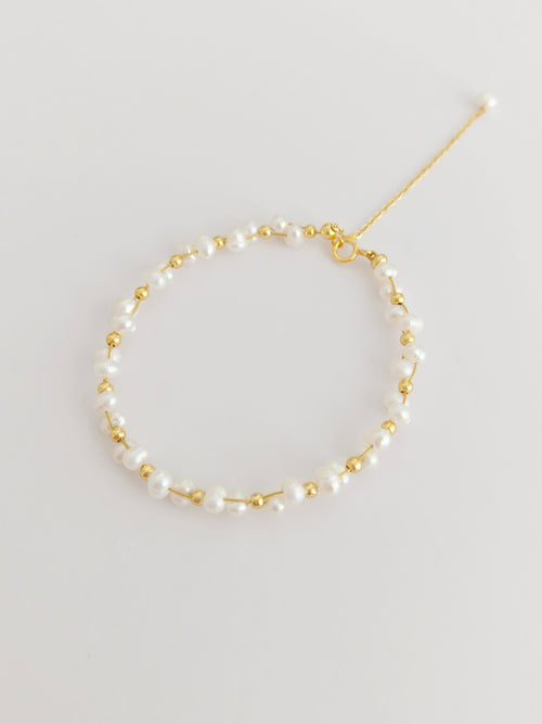 Baby'S Breath Pearl Bracelet