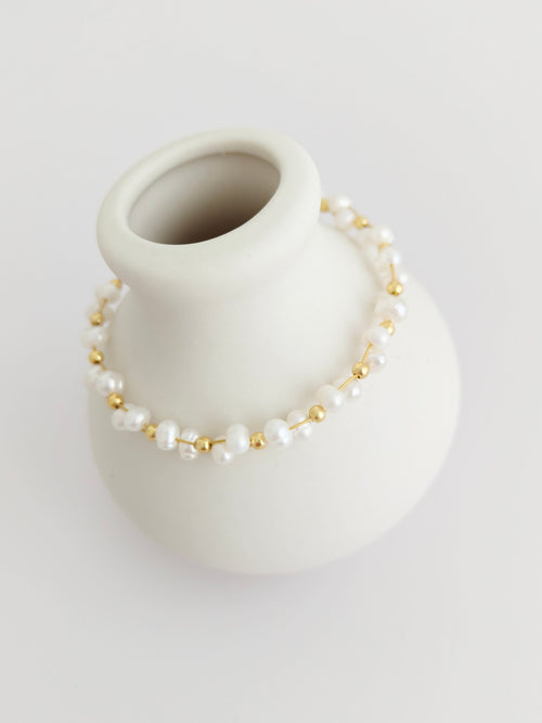 Baby'S Breath Pearl Bracelet